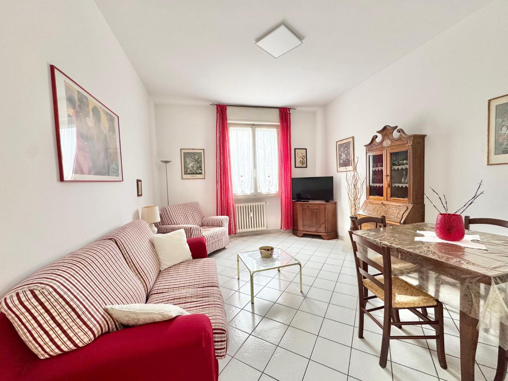 Pessola Apartment